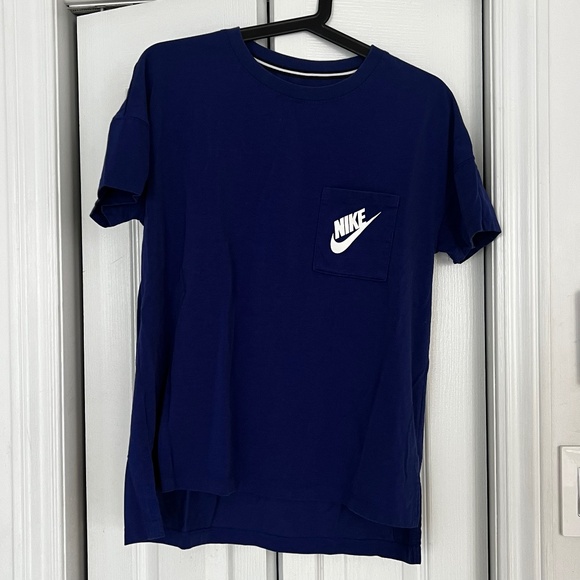 Women Nike T-Shirt M - Picture 1 of 2